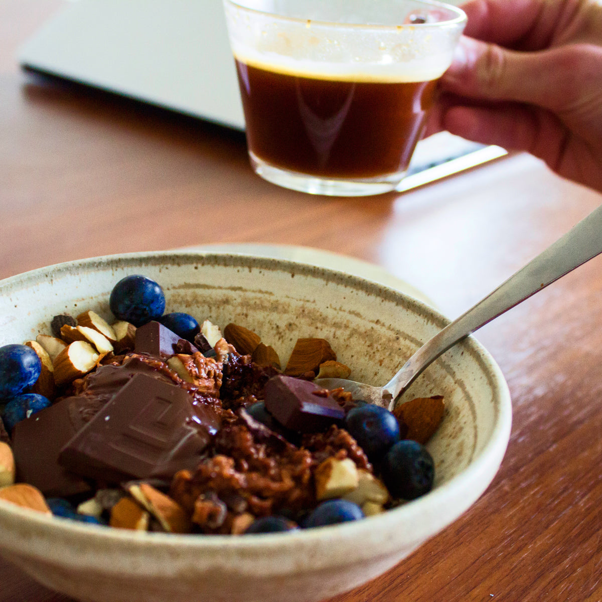 Easy Chocolate Porridge Recipe - For a Morning Boost (and Dessert!)