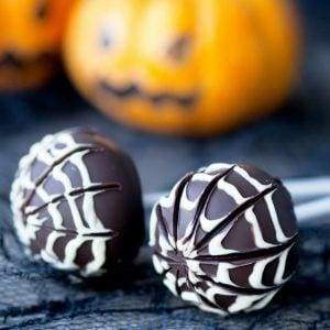Halloween Chocolate Spider Truffles | Love Cocoa Recipe